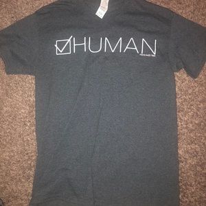 HUMAN ☑️ T SHIRT